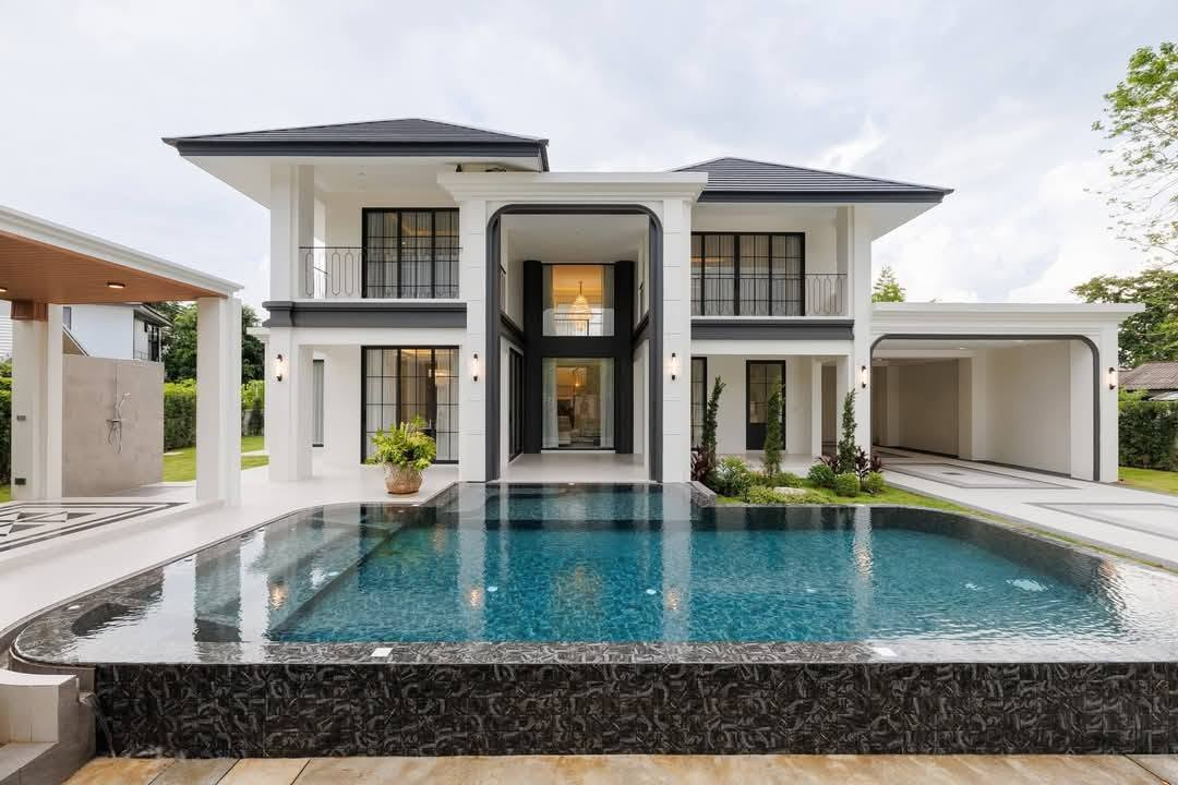 Ivory Arc Pool Residence in Chiang Mai.