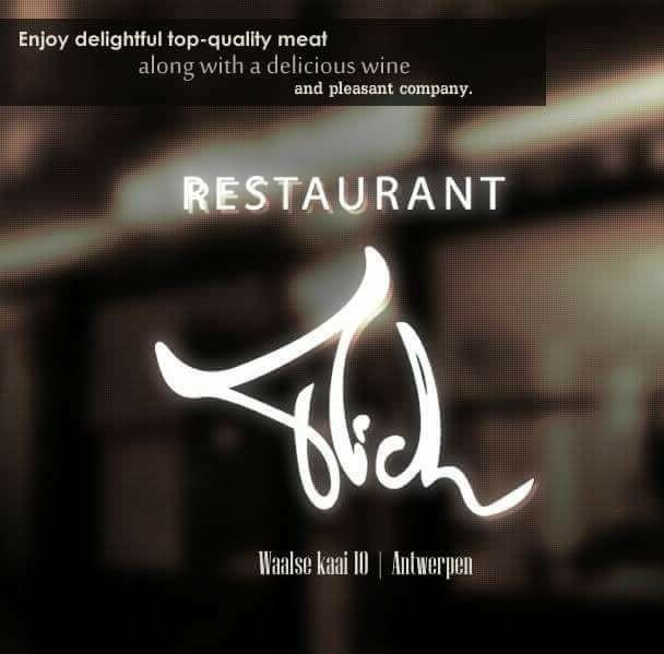 Restaurant Mich-beeld met het witte logo tegen een donkere restaurantachtergrond.